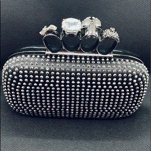 Skull Rhinestone clutch